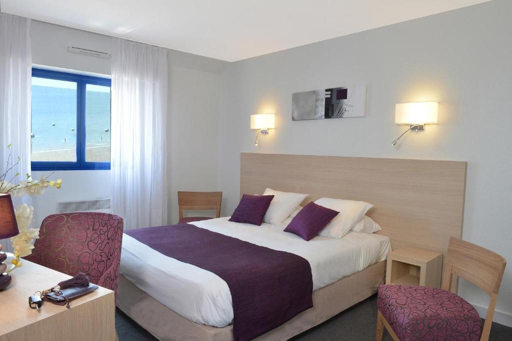 Hotel De La Plage Дамган Номер фото